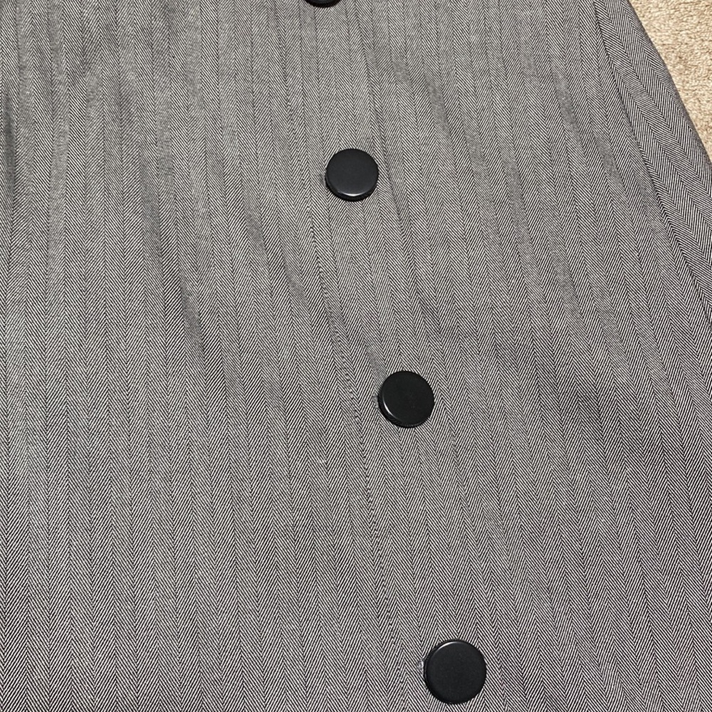 Beautiful Subtle Herringbone Pattern Detailed Ski… - image 3